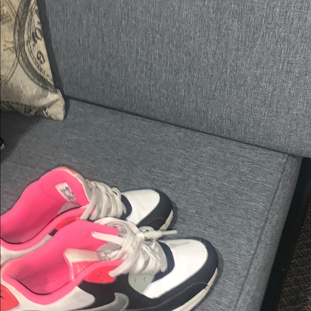 Air max - Picture 3 of 3